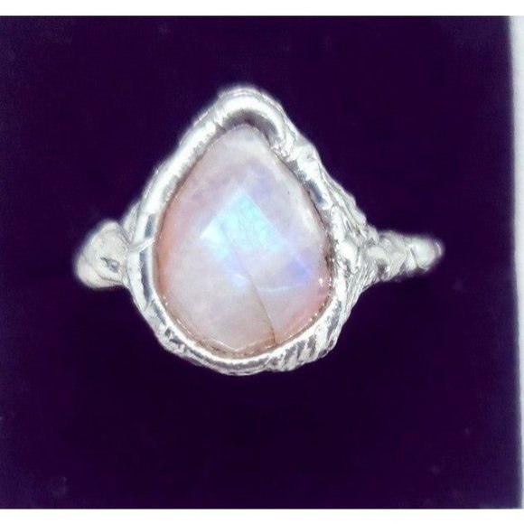Moonstone crystal Ring - Picture 1 of 12